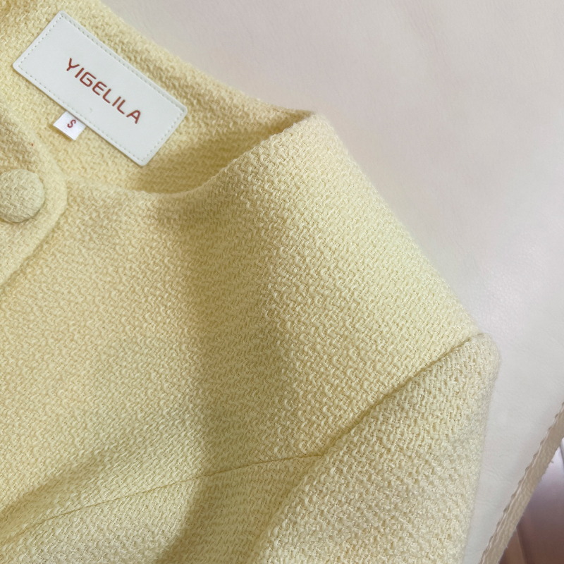 Igilila Costum fustă cu sacou, croială prin colaj, toamnă 2025