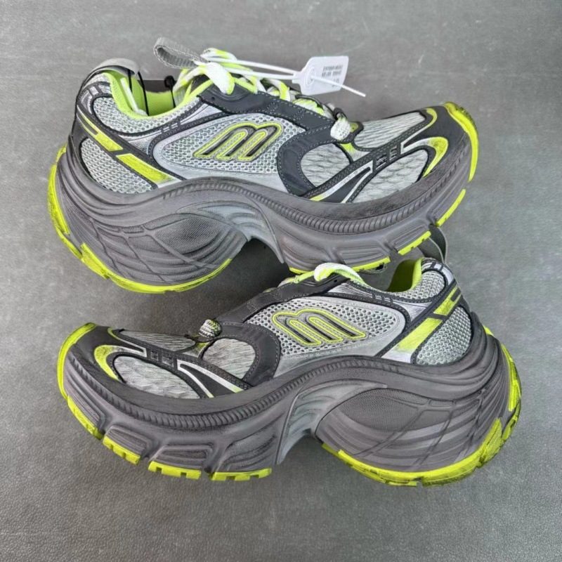 Muške tenisice Dad Shoes s platnenim gornjim dijelom, potplat od tele tetive, klinasti potpetica, vulkanizirana konstrukcija, prozračne i lagane