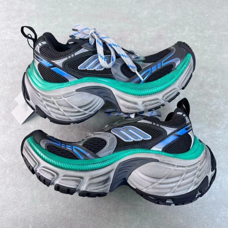 Muške tenisice Dad Shoes s platnenim gornjim dijelom, potplat od tele tetive, klinasti potpetica, vulkanizirana konstrukcija, prozračne i lagane