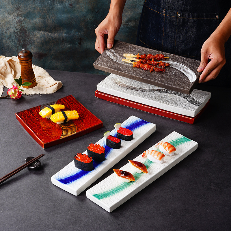 Tanjur za sushi (japanski stil, porcelan, kvadratni oblik, mikrovalna pećnica sigurna, glazirana površina)