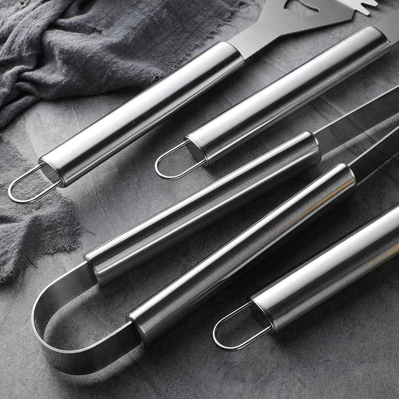 Set de instrumente pentru grătar – cuțit, clips, furculiță, lopată; oțel inoxidabil; cutie: 12 buc.; Brand Yao wei; Stil: simplitate modernă (Brand: Yao wei; Material: oțel inoxidabil; Componente: cuțit, clips, furculiță, lopată; Cutie: 12 buc.; Stil: simp