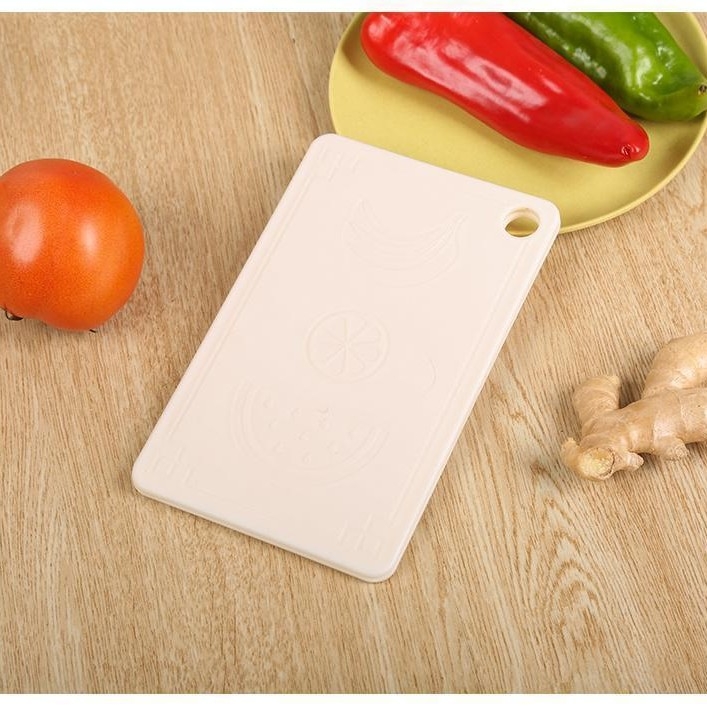 Placă pliabilă de tăiat în stil japonez — compactă din plastic, portabilă, antibacteriană și rezistentă la mucegai, pentru tăierea fructelor, călătorii, camping și pregătirea hranei pentru bebeluși