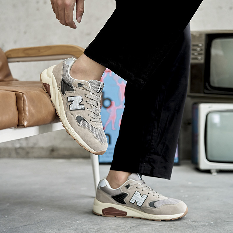 NB580 Pantofi unisex pentru alergare, interior din plasă respirabil, branț EVA, talpă cu înălțime medie a călcâiului 3–5 cm