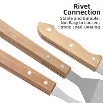 Sada nástrojov na grilovanie pre vonkajšie prostredie s nehrdzavejúcou oceľou a drevenými rukoväťami - nôž, kliešte, vidlička, špachtľa