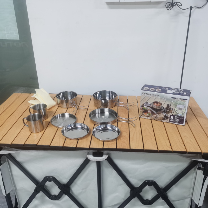 Комплект съдове за къмпинг от неръждаема стомана, 8 части, сгъваем за 5-6 човека, модел AT6454, тегло 753 g, марка Aotu bump