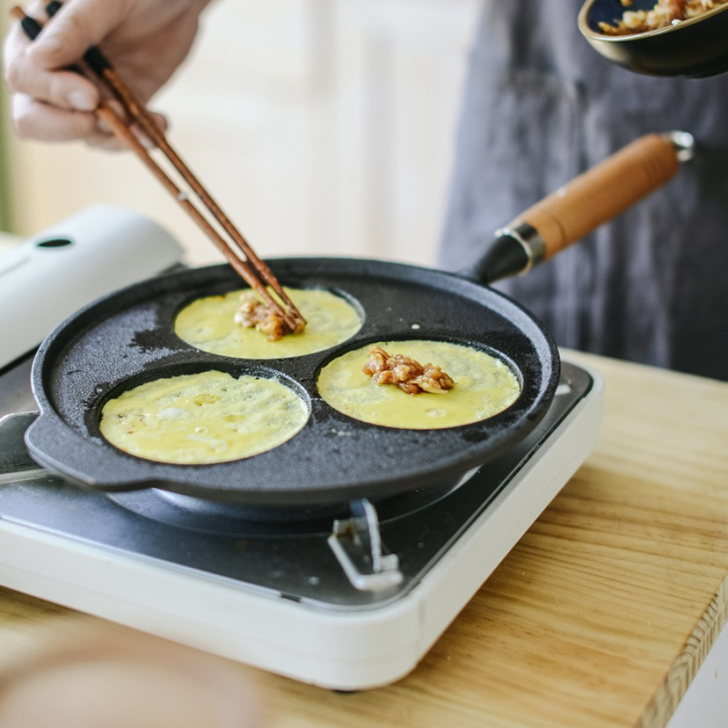 Lijevana tava od lijevanog željeza, Višenamjenska, S jednim dnom, Kompatibilna s plinskim i indukcijskim pločama, Težina 1,5 kg