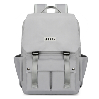 Japán stílusú flip fedeles hátizsák, nagy kapacitású 20–35 L, nylon anyag, ívelt vállpántok, mintázat betű