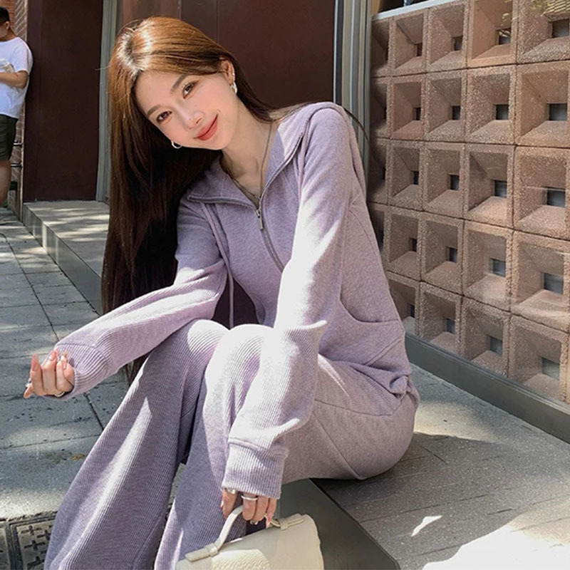 Női őszi kapucnis pulóver–nadrág szett, pamutból, hosszú ujjú, környezetbarát minta, kiadás 2025