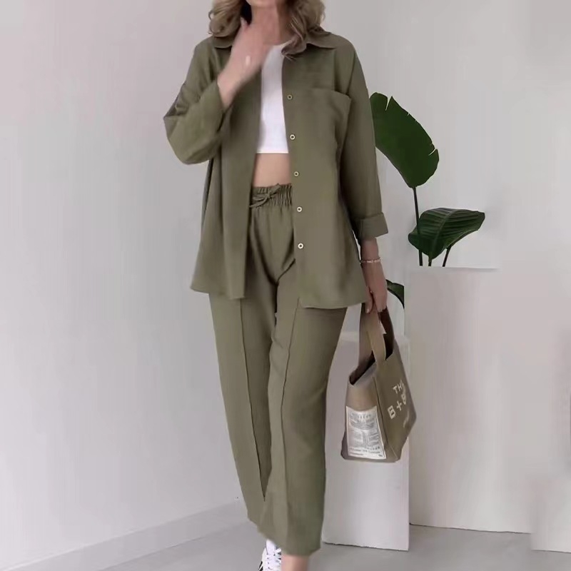 Ženski casual pantsuit set: košulja s dugim rukavima i cropped hlače, jednofarban, poliester s elastanom, jesen 2023