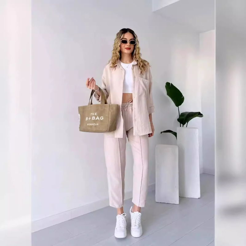 Ženski casual pantsuit set: košulja s dugim rukavima i cropped hlače, jednofarban, poliester s elastanom, jesen 2023