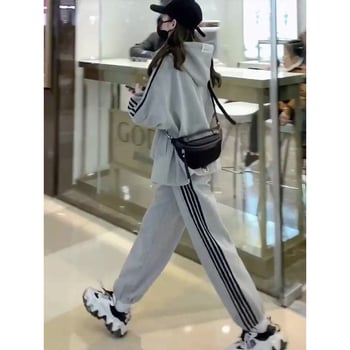 Ženski sportski set za proljeće i jesen 2025, korejski stil, casual modni styling za studentice, uski kroj, dvodijelni komplet s jaknom za trčanje i hlače