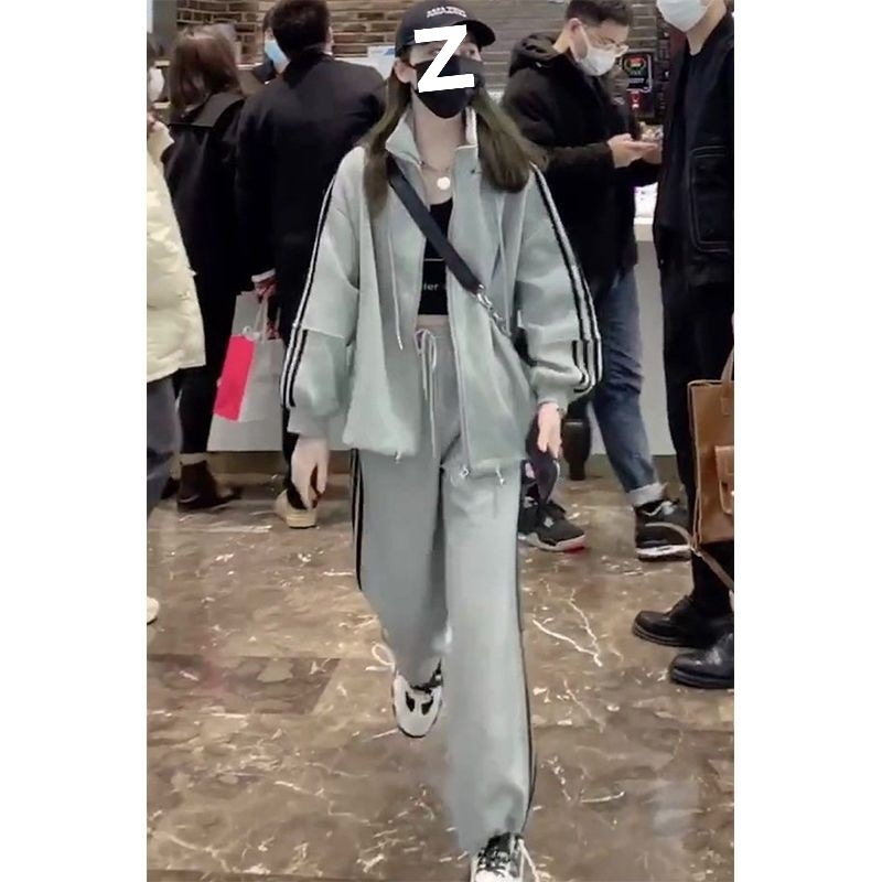 Ženski sportski set za proljeće i jesen 2025, korejski stil, casual modni styling za studentice, uski kroj, dvodijelni komplet s jaknom za trčanje i hlače