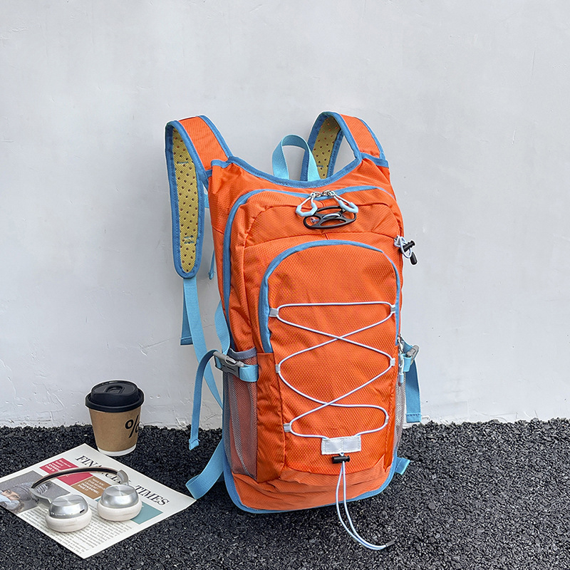 Раница за планински изкачвания и туризъм - найлон, унисекс, дишаща, извита презрамка, за спорт на открито