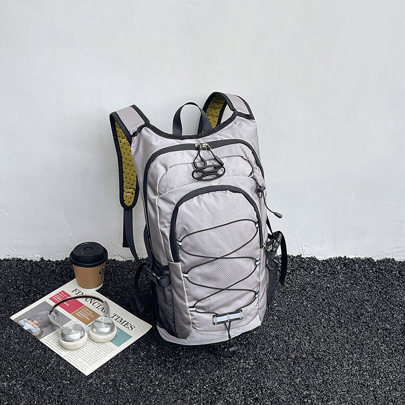 Раница за планински изкачвания и туризъм - найлон, унисекс, дишаща, извита презрамка, за спорт на открито