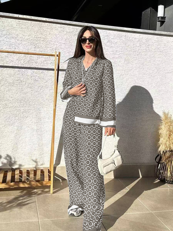 Ženski dvodijelni kostim s tiskom i košulom dugih rukava te visokim strukom hlača, ljeto 2024, poliester 95%+