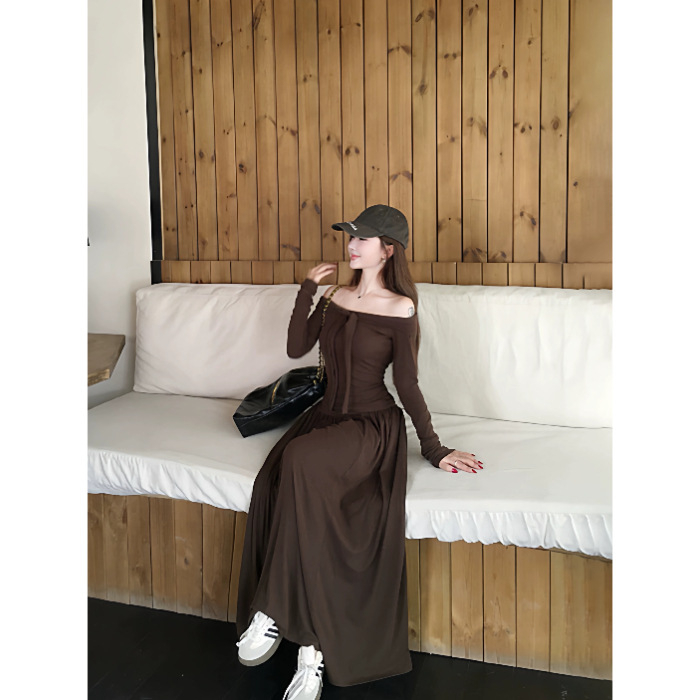 Ženski dvodijelni set: top s jednim ramenom i drapirana suknja visokog struka; kašmir tkanina s PVC glavnim materijalom; dugi rukavi; Lolita stil; proljeće 2025