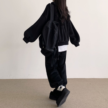 Ženski dvodijelni komplet s kapuljačom i hlačama, poliester-elastan smjesa, 90–95% poliester, elastan <30%, zimski opušten stil inspiriran korejskim i japanskim stilom