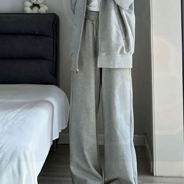 Ženski casual sportski set s kapuljačom i širokim hlačama, dvodijelni set, PVC tkanina s sjajem svile, princeza rukav, proljeće 2025 (Proljeće 2025; PVC tkanina; svilen sjaj; rukav princeze; Top Set)
