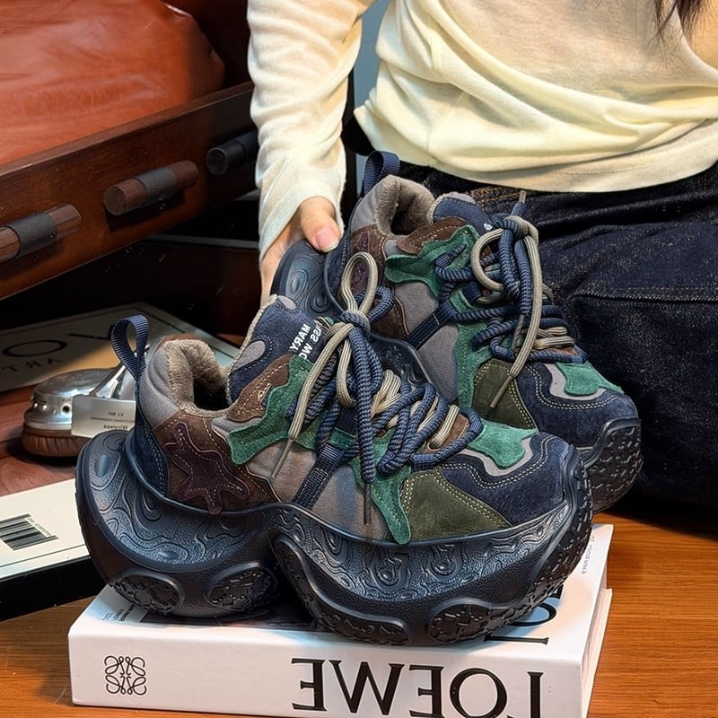 Γυναικεία αθλητικά παπούτσια χαμηλού ύψους, πάνω μέρος από πλαστικό, εσωτερικό από δέρμα, σόλα από καουτσούκ, χειροποίητη κατασκευή