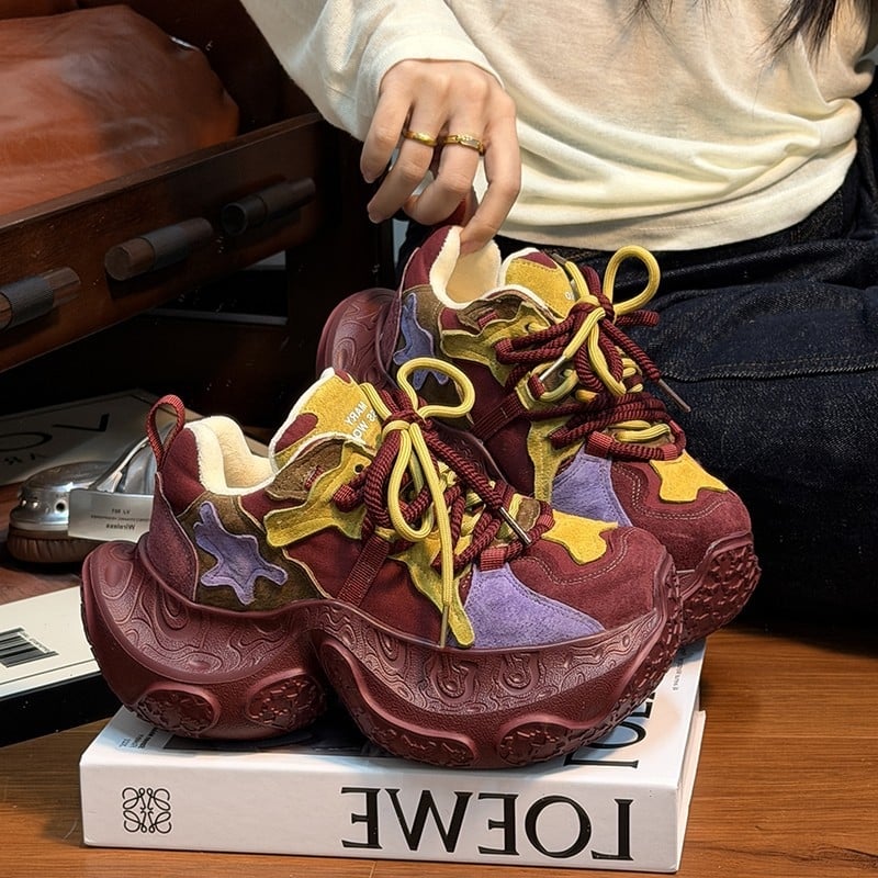 Γυναικεία αθλητικά παπούτσια χαμηλού ύψους, πάνω μέρος από πλαστικό, εσωτερικό από δέρμα, σόλα από καουτσούκ, χειροποίητη κατασκευή