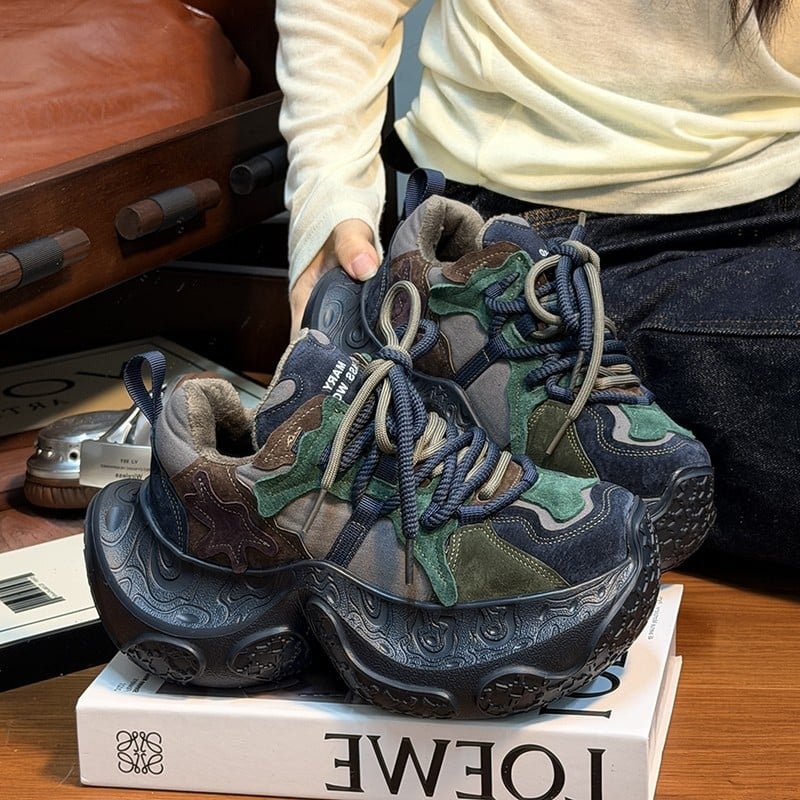 Γυναικεία αθλητικά παπούτσια χαμηλού ύψους, πάνω μέρος από πλαστικό, εσωτερικό από δέρμα, σόλα από καουτσούκ, χειροποίητη κατασκευή