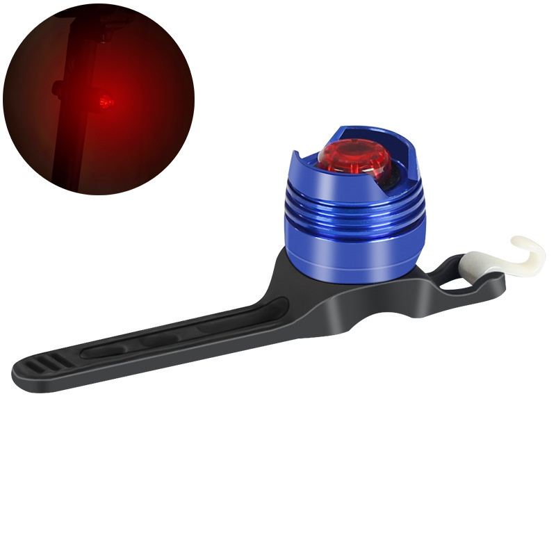 Stražnja svjetiljka za bicikl za noćnu vožnju, s montiranjem na trakicu, USB-A punjenje, kapacitet 150 mAh