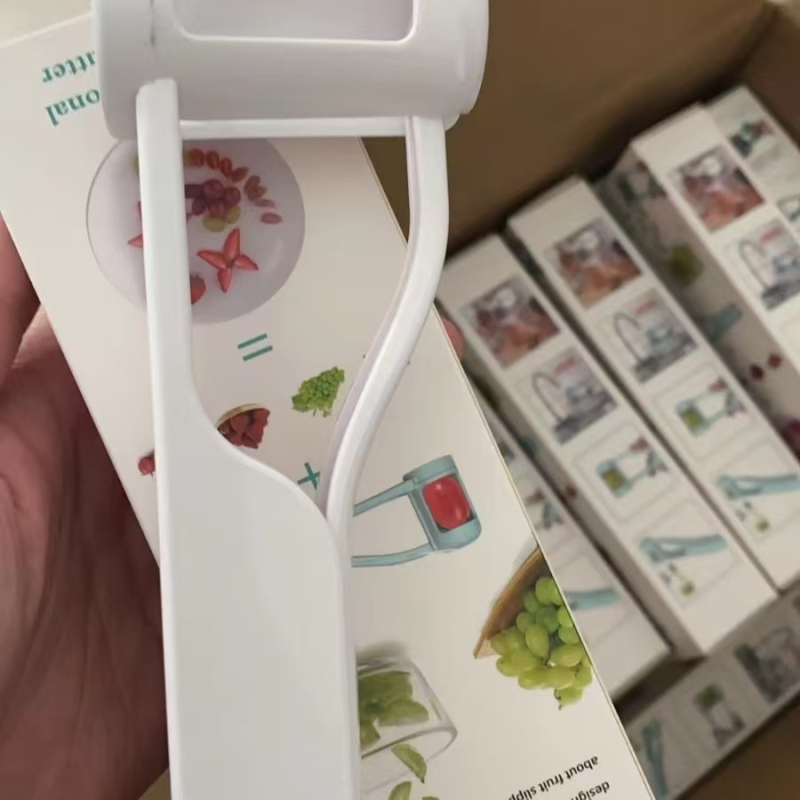 Divizor de fructe cu tăietor de struguri, din plastic, lansat în 2024, logo imprimat, stil modern minimalist.