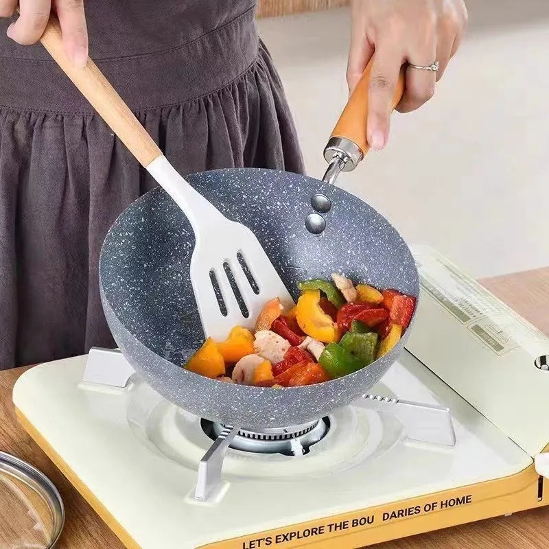 Wok s neprijanjajućim premazom, japanskog stila, od kovanog željeza, dubina 8,5 cm (470 g)