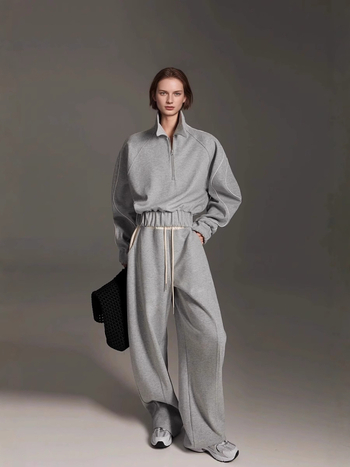 Ženski hlačni kostim od pamuk-poliestera smeše s raglan rukavima, 80–90% pamuka, proljeće 2025, svakodnevni uredski stil