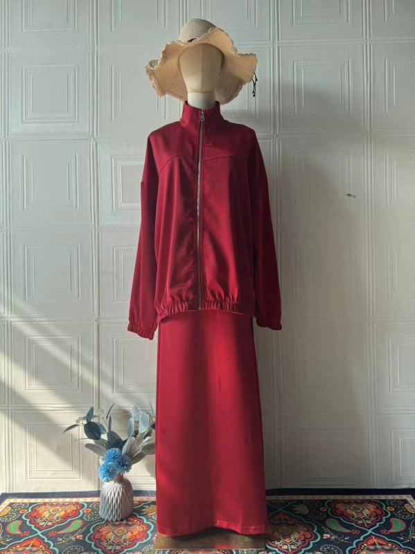 Ženski satenski komplet: haljina s dugim rukavima i suknja, jednobojna, duga suknja, poliester 80-90%, ljeto 2025