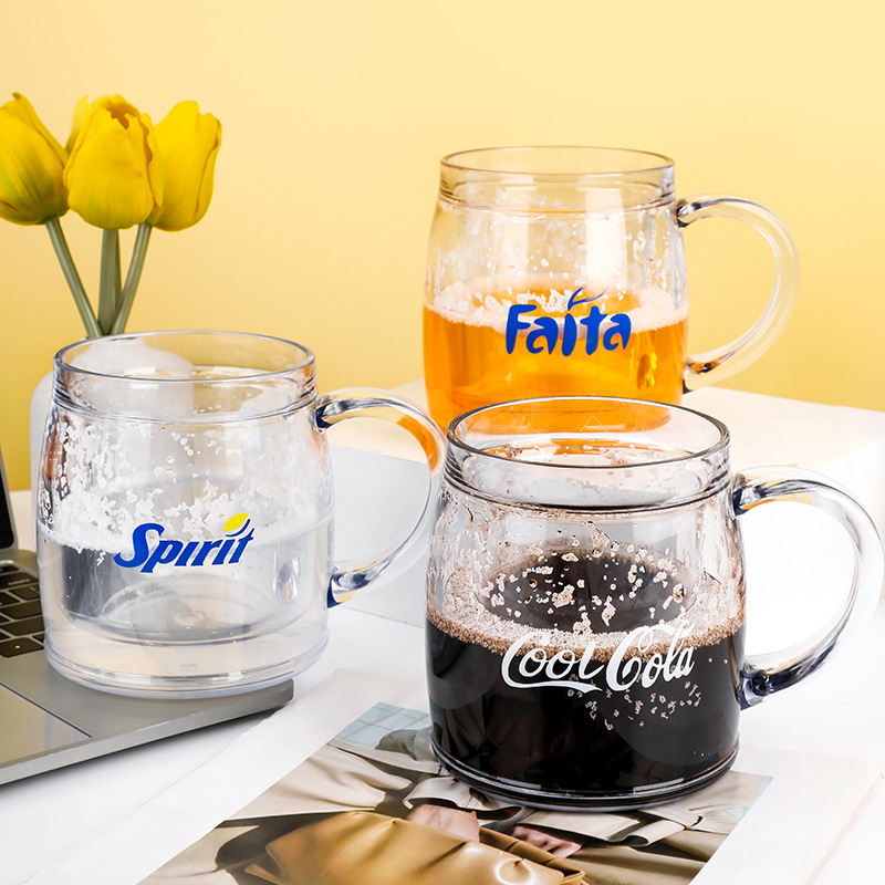 Двуслойна чаша за напитки; Материал: PS; Форма: елипсовидна; Структура: двойна стена; Функция: охлаждане/запазване на студено; Тегло: 500 г