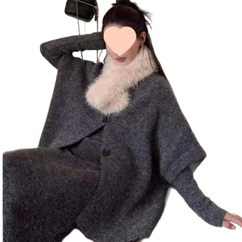 Haljina-kardigan Batwing s kragnom od krzna, trodjelni set, pletena ovčja vuna, poliester-elastan, dugi rukavi