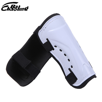 Футболни протектори за крак Super Tyrannosaurus — пластмасови предпазители за крак, с възможност за персонализация, за футбол