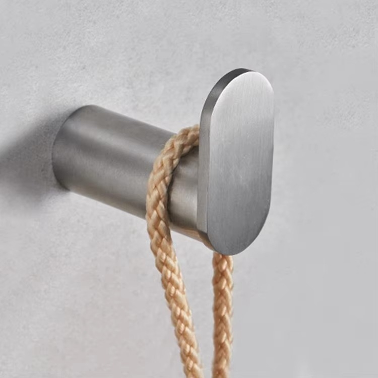 Единична закачалка от неръждаема стомана за кухня и баня — 304 неръждаема стомана, модерен минималистичен стил, стенен монтаж, товарност до 15 кг