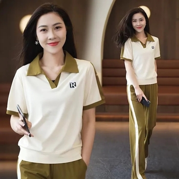 Két részes női kosztüm, királynői nővér-stílus, PVC anyag, 2024 nyár