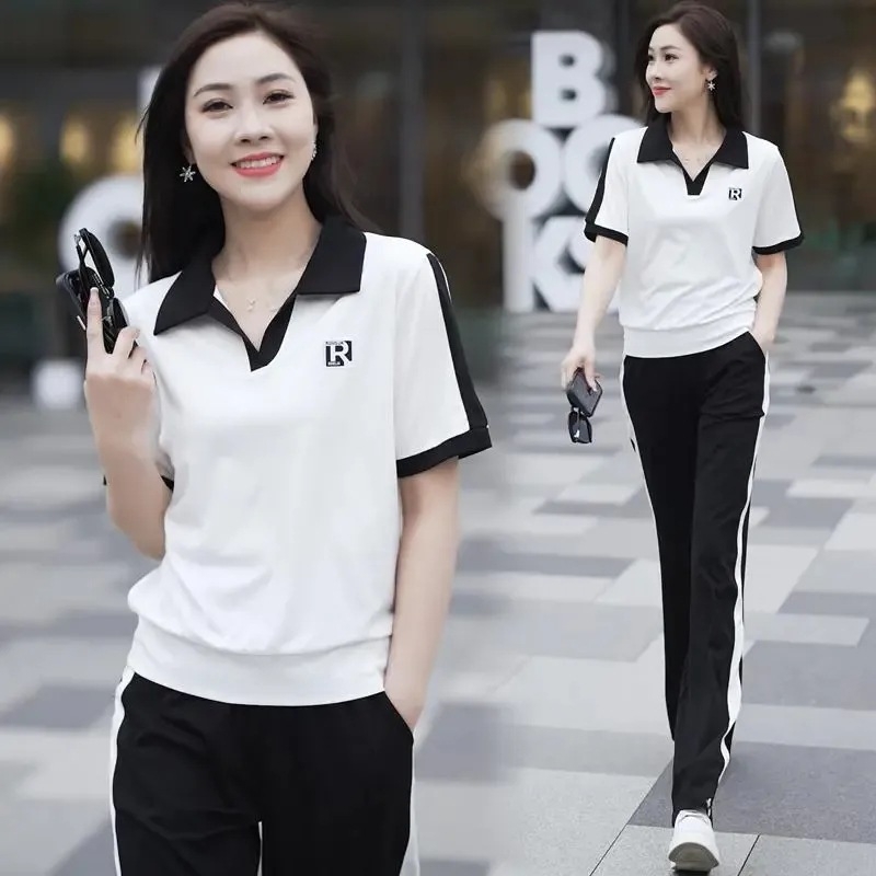 Két részes női kosztüm, királynői nővér-stílus, PVC anyag, 2024 nyár