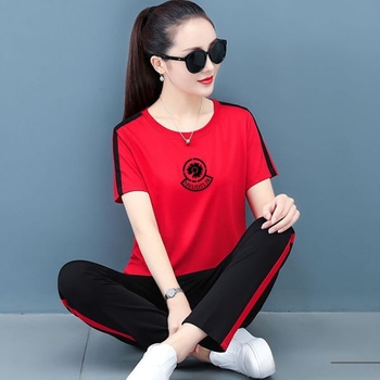 Női két darabból álló ruhaszett: hosszú ujjú felső és hosszú nadrág, poliészter 95% feletti, panelvarrás, elegáns üzleti stílus