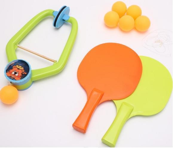 Kučni viseći trening alat za stolni tenis, poboljšava koncentraciju i koordinaciju ruka-oko, PP materijal, tiskani logotip, prilagodba dostupna, podrijetlo Zhejiang, branda Original Fly