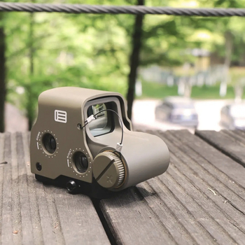 Binokular s holografskim metalnim nišanom, model 985, protizemljotresni