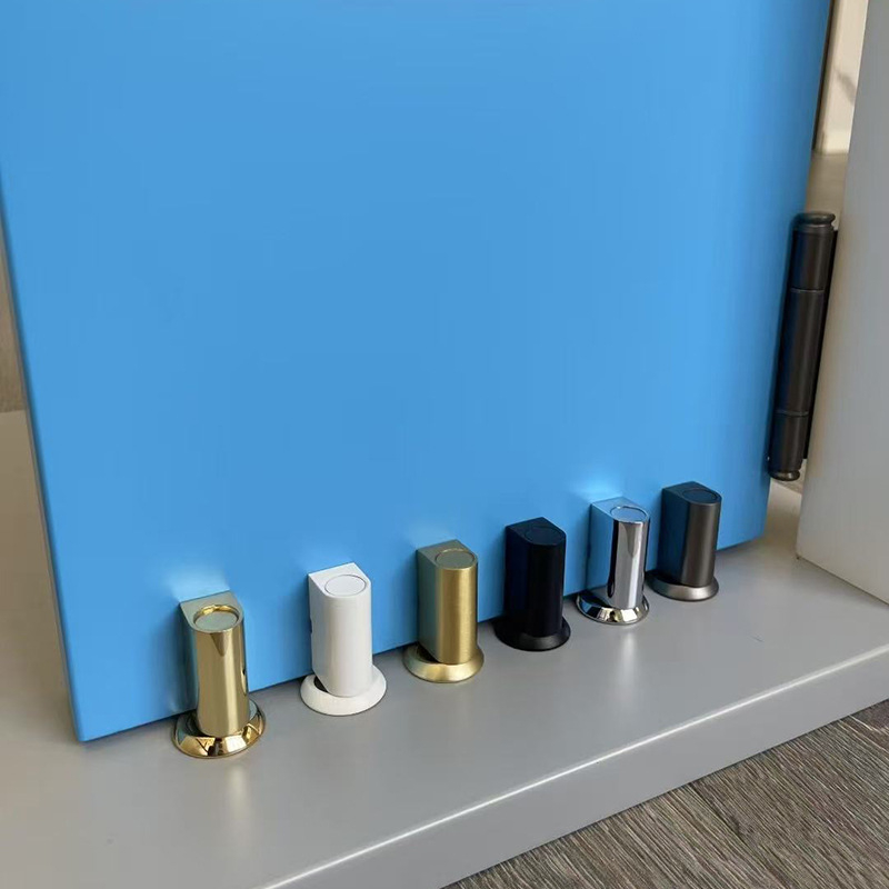 CP026 Bakreni podni stopper za vrata — elektroplatirani završetak, ručno upravljanje