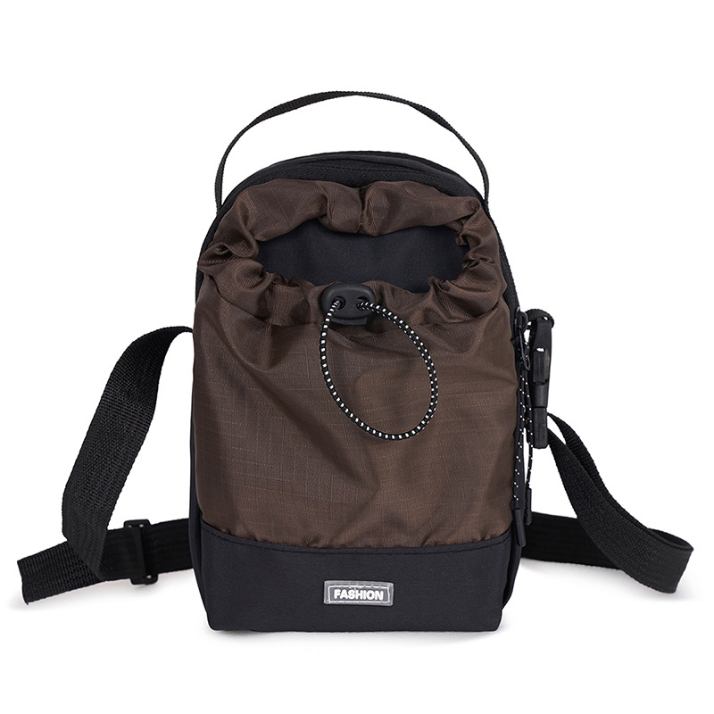 Ruksak za biciklizam s džepom za telefon, lagana vanjska crossbody torba za putovanja, unisex najlonska torba s zakrivljenim ramenskim remenom, kapacitet ispod 20 L