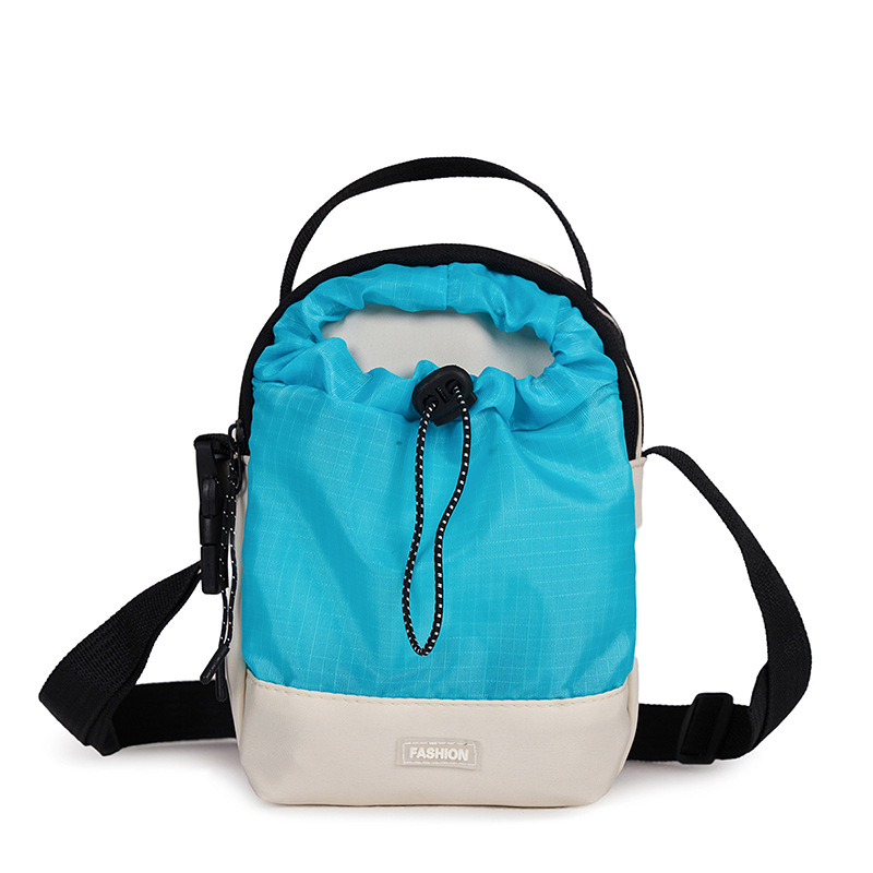 Ruksak za biciklizam s džepom za telefon, lagana vanjska crossbody torba za putovanja, unisex najlonska torba s zakrivljenim ramenskim remenom, kapacitet ispod 20 L