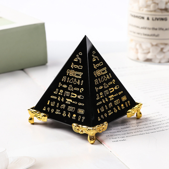 Πυραμίδα από κρύσταλλο – διακοσμητικό με εσωτερικά χαραγμένο αρχαϊκό Αιγυπτιακό κείμενο, K9 κρύσταλλος, γεωμετρικός οικιακός διακοσμός