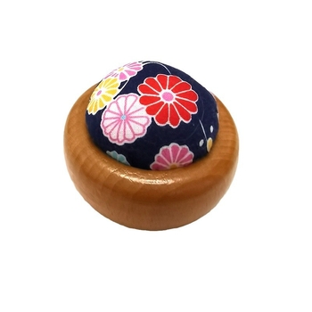 Drvena kutija za šivanje s podlogom za igle za križni šivanje — ručno izrađeni DIY alati i platneni organizator za igle, E2005; 300 kom; bruto težina 10,1 kg; mogućnost prilagodbe