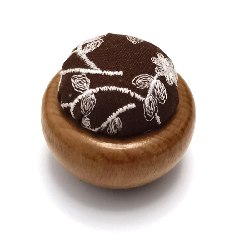 Drvena kutija za šivanje s podlogom za igle za križni šivanje — ručno izrađeni DIY alati i platneni organizator za igle, E2005; 300 kom; bruto težina 10,1 kg; mogućnost prilagodbe