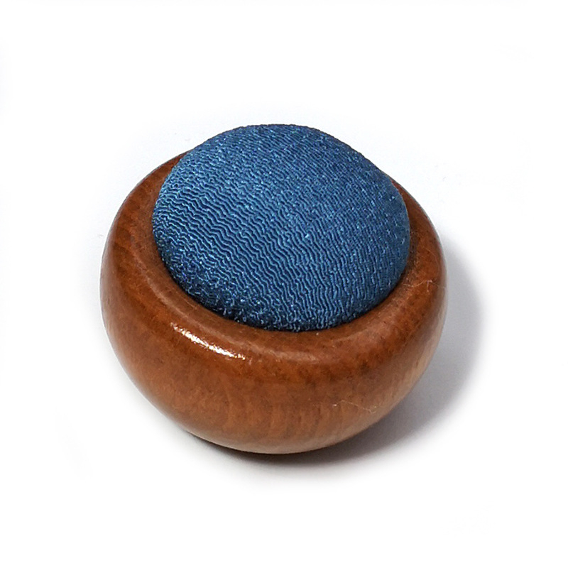 Drvena kutija za šivanje s podlogom za igle za križni šivanje — ručno izrađeni DIY alati i platneni organizator za igle, E2005; 300 kom; bruto težina 10,1 kg; mogućnost prilagodbe