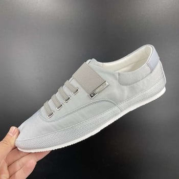 Férfi slip-on sportcipő, koreai stílus, légáteresztő több anyagból készült felsőrész, kerek orr, gumi talp