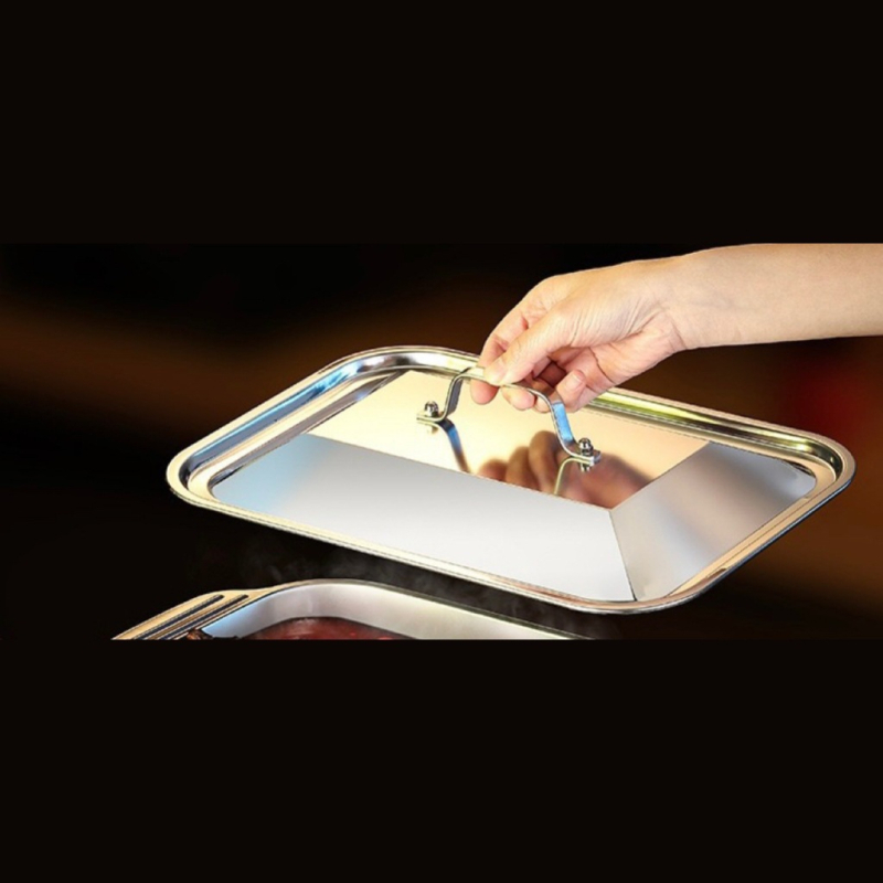 Rozsdamentes acél grillserpenyő, téglalap alakú, fedővel, indukciós tűzhelyhez, tömege 200 g, prémium