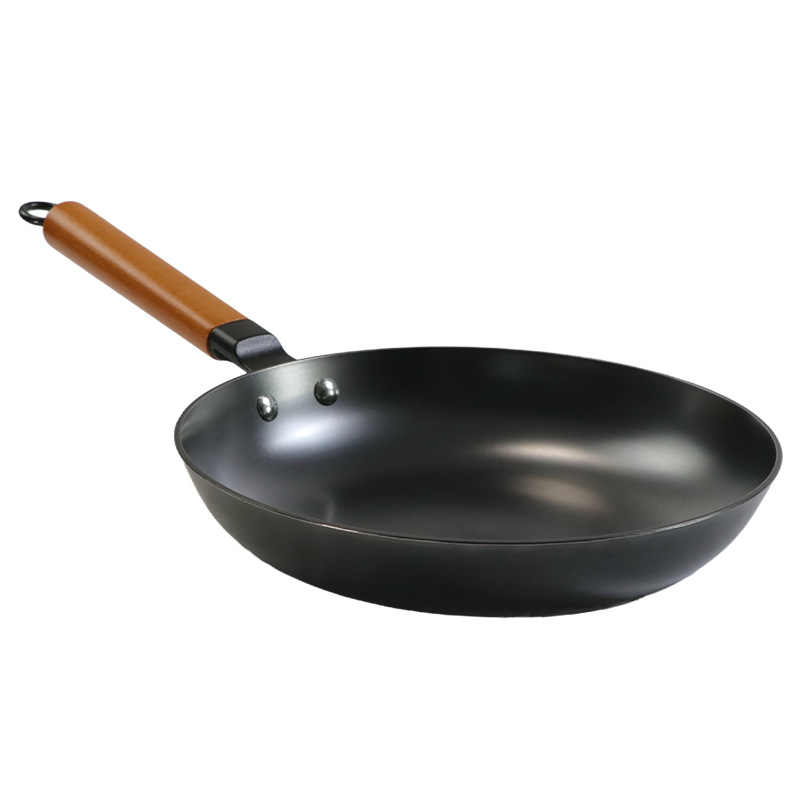 Tava od lijevanog željeza, bez premaza, neprijanjajuća, dubina 5 cm, oko 1,2 kg, pogodna za sve štednjake