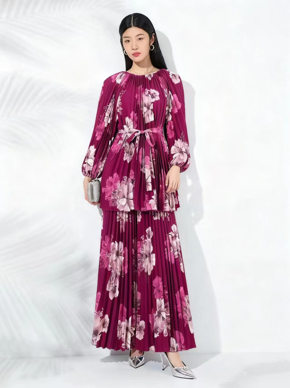 Dva dijela seta: top s dugim rukavima i duge hlače, print s blokovima boja, poliester, elegantan poslovni stil, za sve sezone.